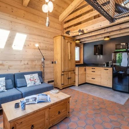 Chalet Racar Pour 4 Personnes, Centre Ville Et Vue Sur La Montagne Chamonix Extérieur photo