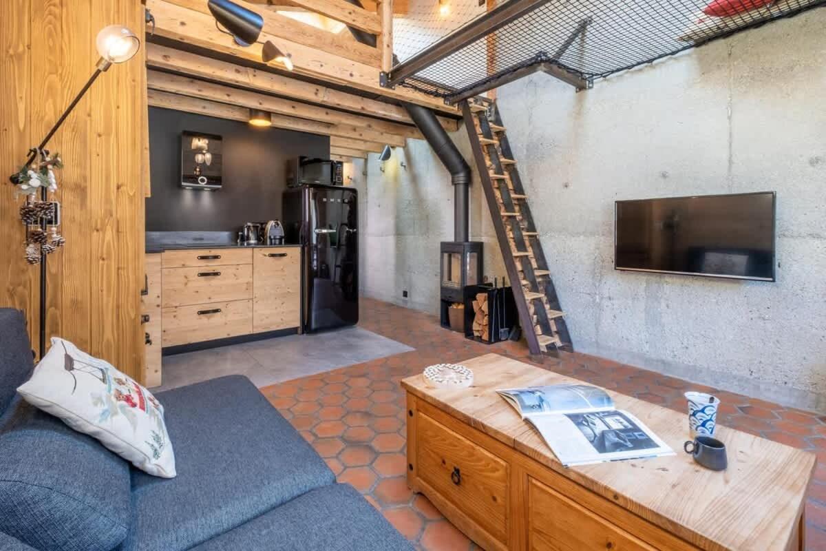 Chalet Racar Pour 4 Personnes, Centre Ville Et Vue Sur La Montagne Chamonix Extérieur photo